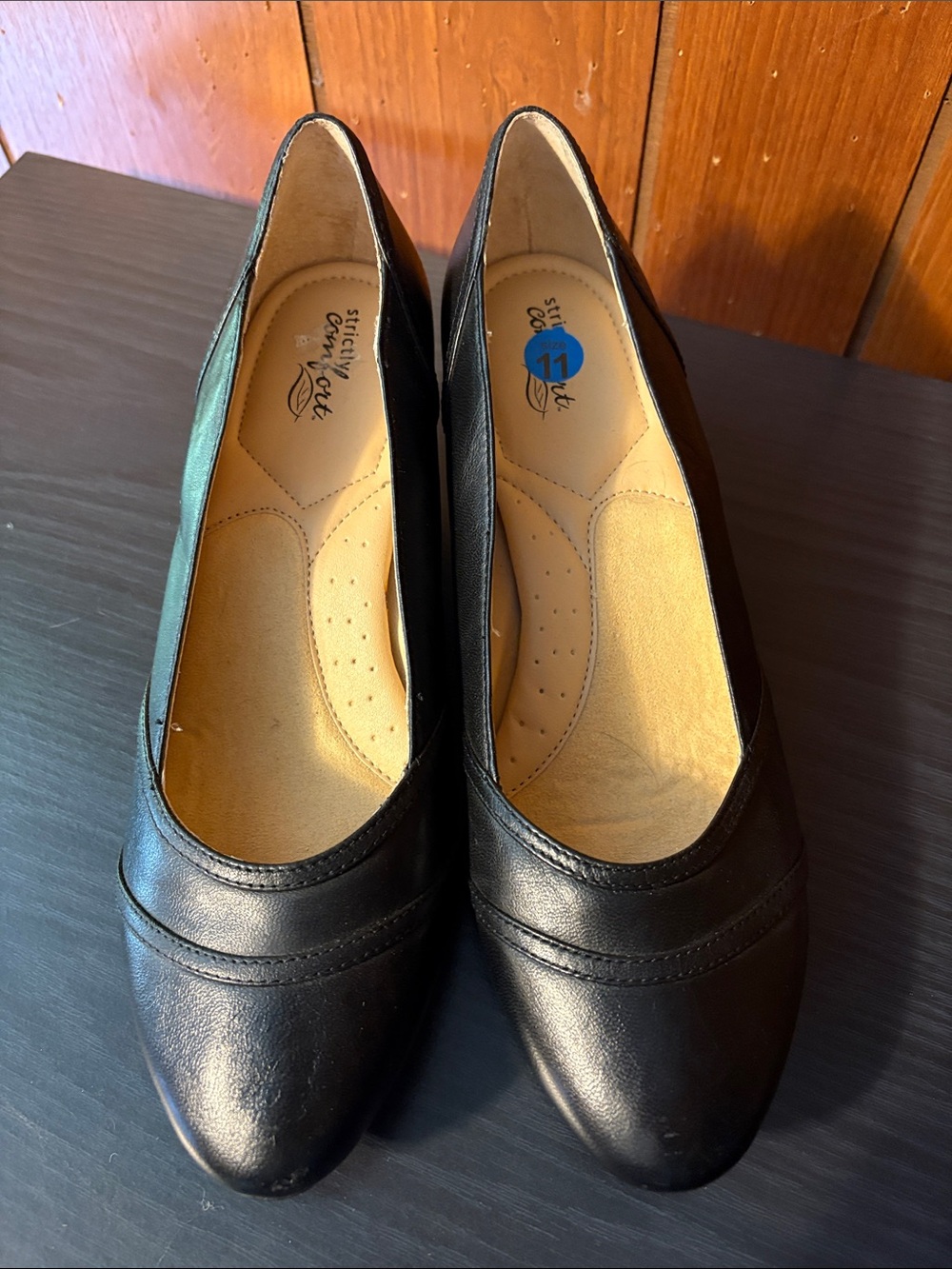 Women's Black Slip-On Comfort kitten heel by Strictly Comfort